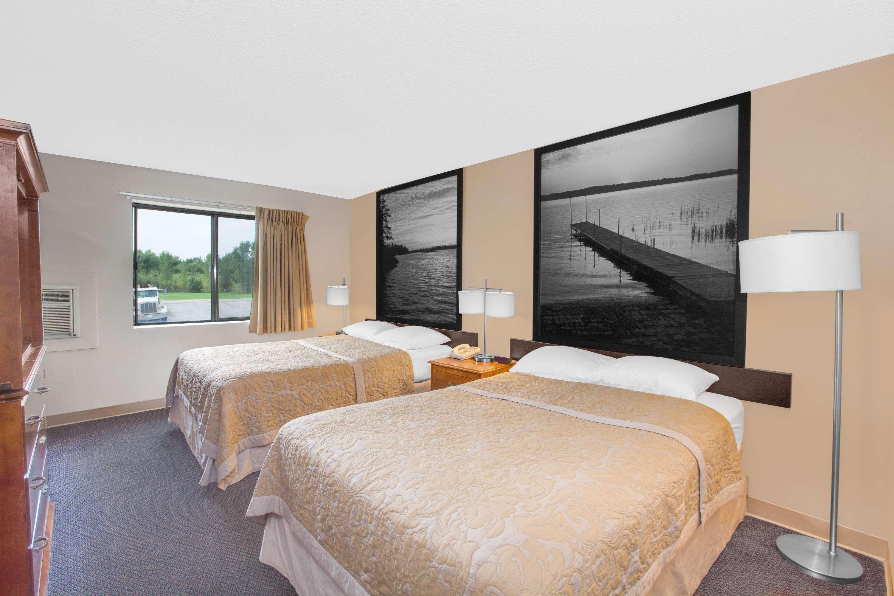 Super 8 By Wyndham Clear Lake Extérieur photo