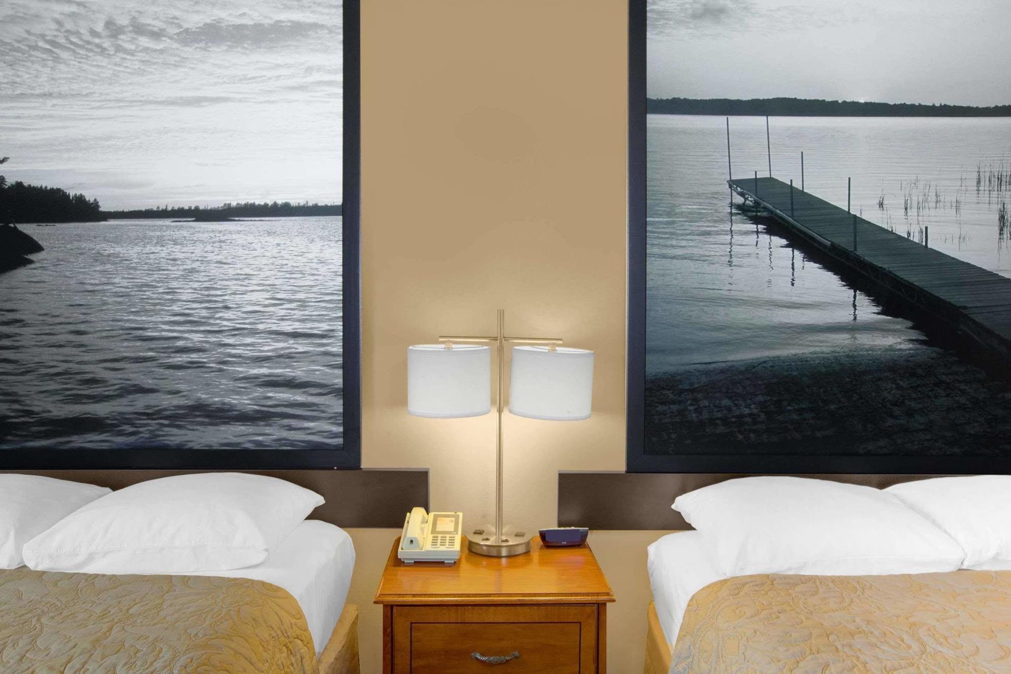 Super 8 By Wyndham Clear Lake Extérieur photo